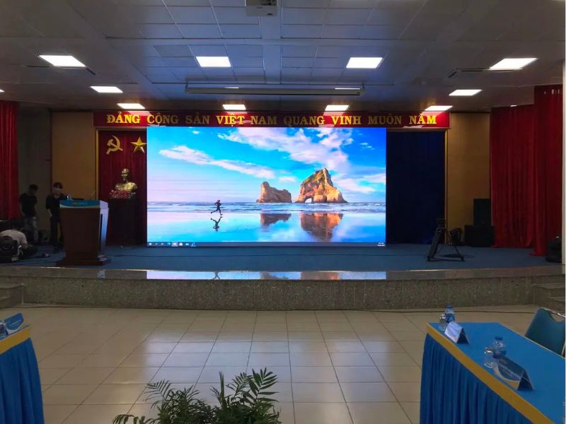 Màn hình LED hội nghị